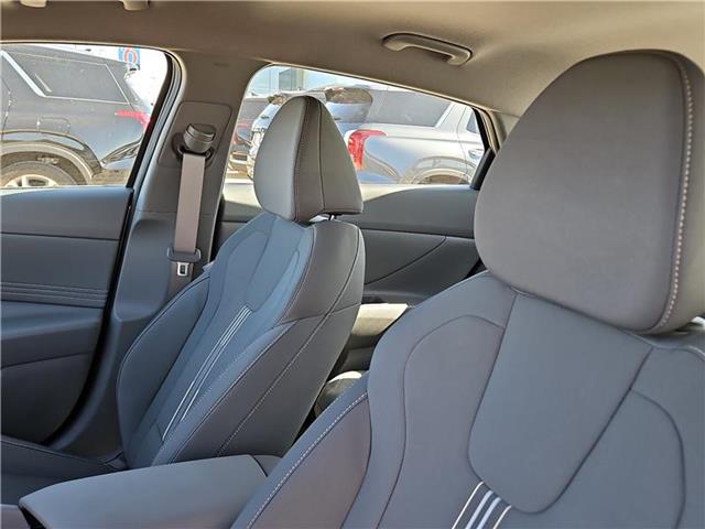 new 2025 Hyundai Elantra car