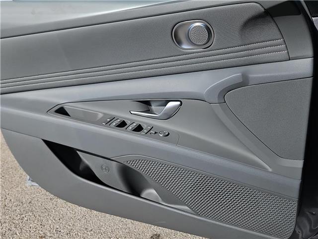 new 2025 Hyundai Elantra car