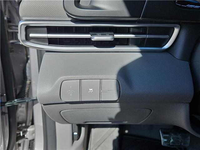 new 2025 Hyundai Elantra car