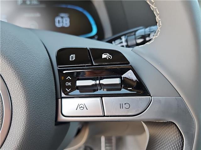 new 2025 Hyundai Elantra car