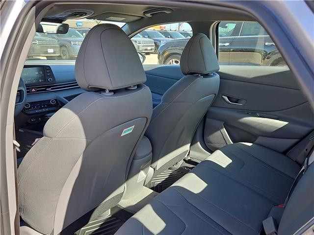new 2025 Hyundai Elantra car