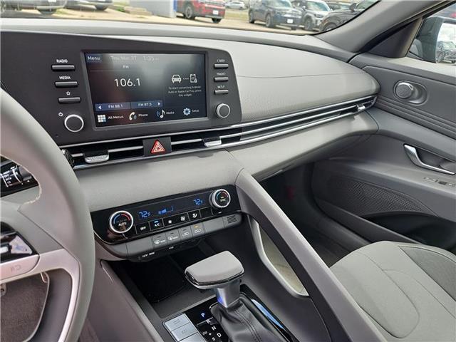 new 2025 Hyundai Elantra car