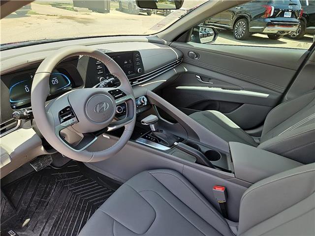 new 2025 Hyundai Elantra car