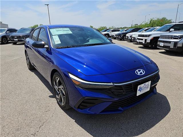 new 2025 Hyundai Elantra car