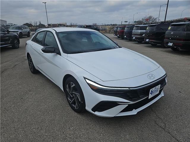 new 2025 Hyundai Elantra car
