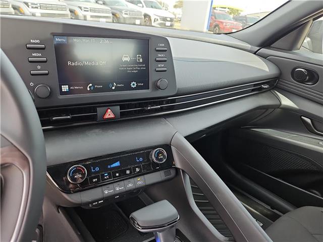new 2025 Hyundai Elantra car
