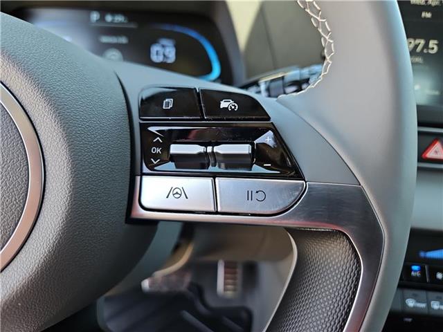 new 2025 Hyundai Elantra car