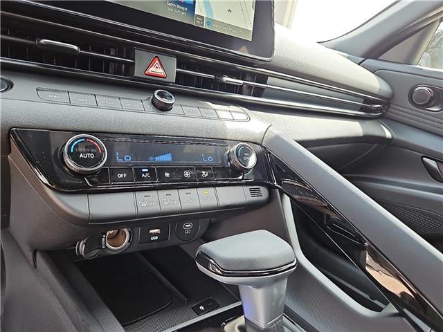 new 2025 Hyundai Elantra HEV car