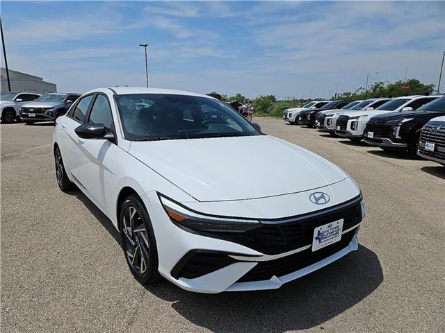 new 2025 Hyundai Elantra HEV car