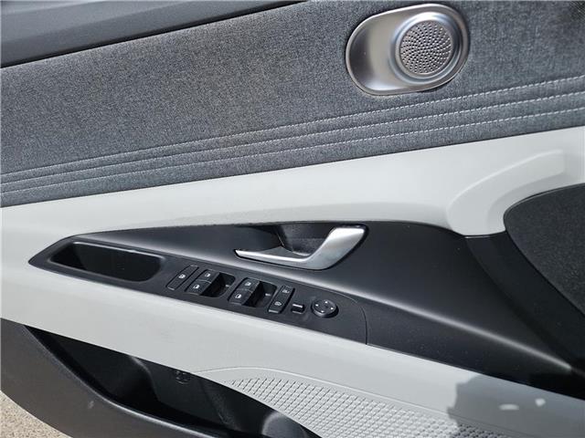 new 2025 Hyundai Elantra car