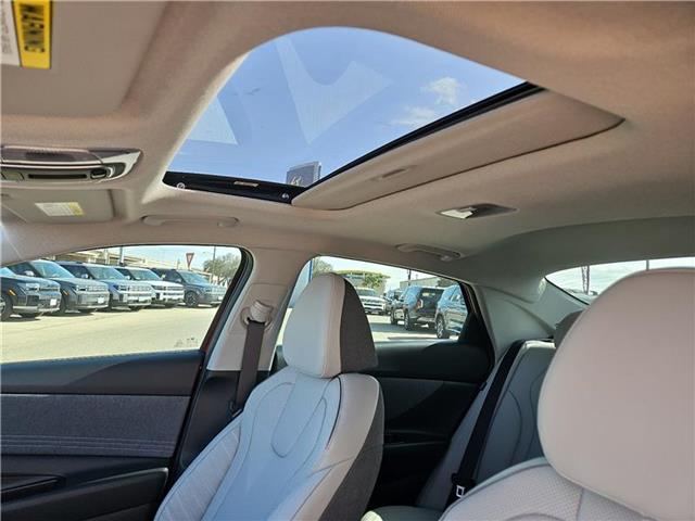 new 2025 Hyundai Elantra car