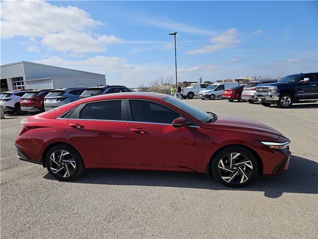 new 2025 Hyundai Elantra car