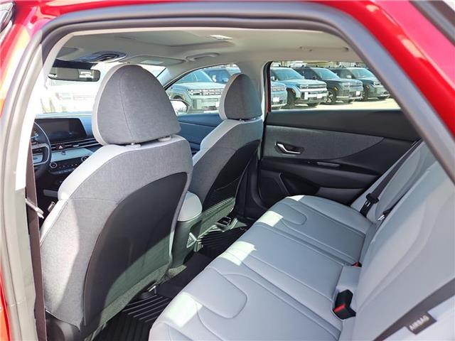 new 2025 Hyundai Elantra car