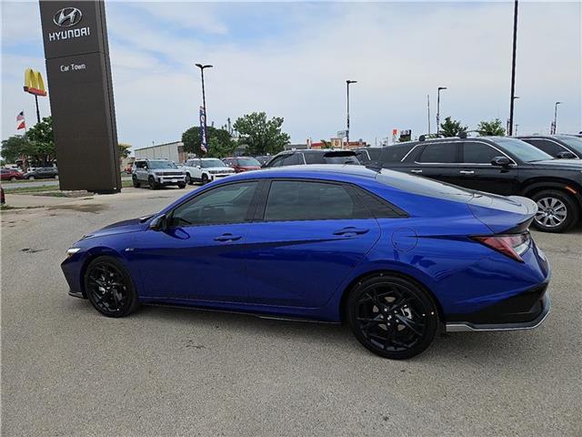 new 2025 Hyundai Elantra car