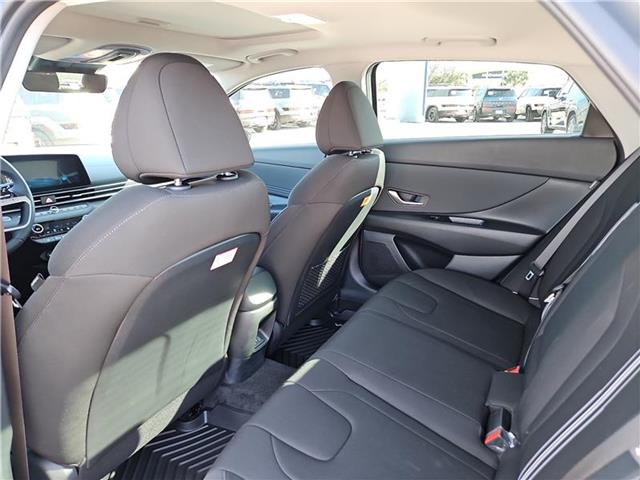 new 2025 Hyundai Elantra car