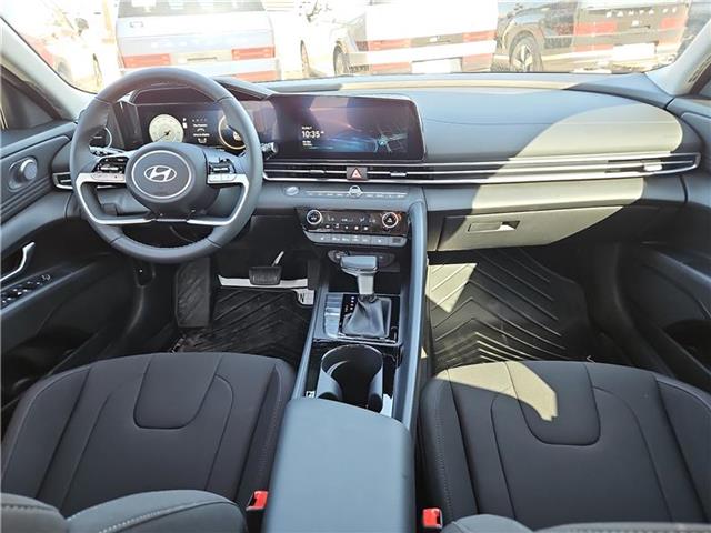 new 2025 Hyundai Elantra car