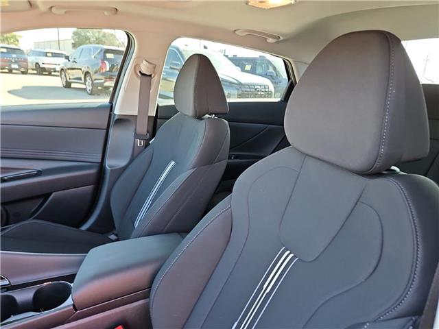 new 2025 Hyundai Elantra car