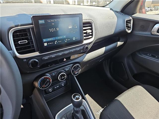 new 2025 Hyundai Venue car
