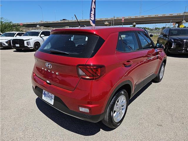 new 2025 Hyundai Venue car