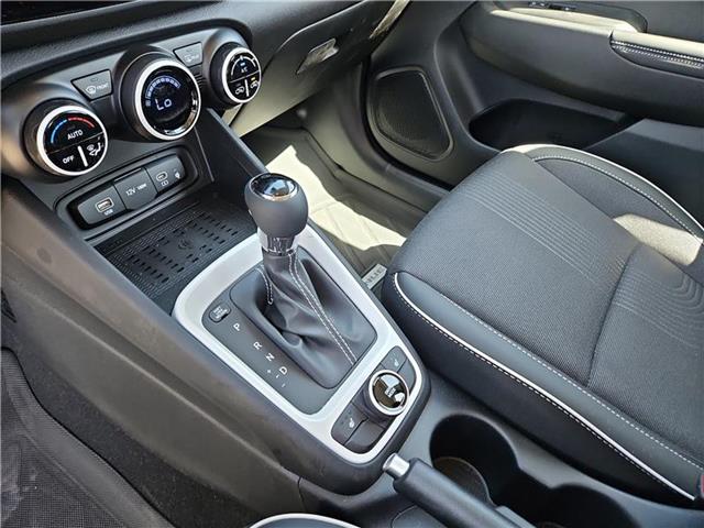 new 2025 Hyundai Venue car