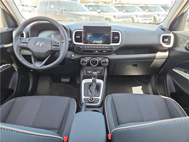new 2025 Hyundai Venue car