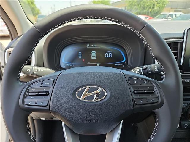 new 2025 Hyundai Venue car