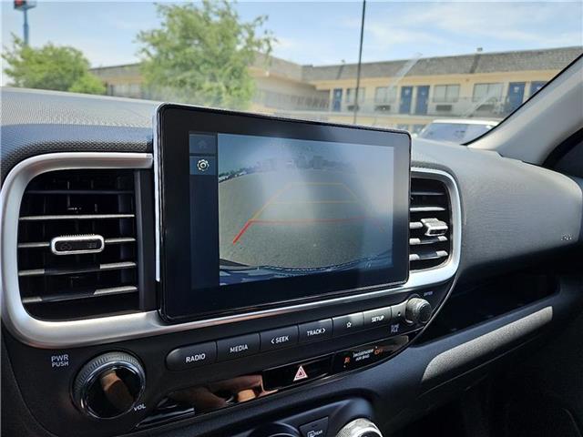 new 2025 Hyundai Venue car
