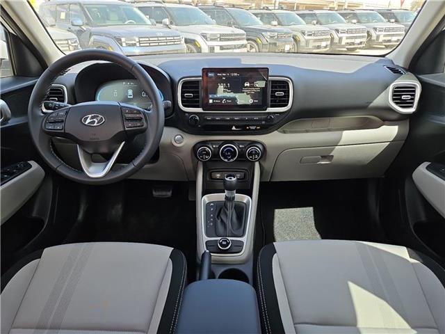new 2025 Hyundai Venue car