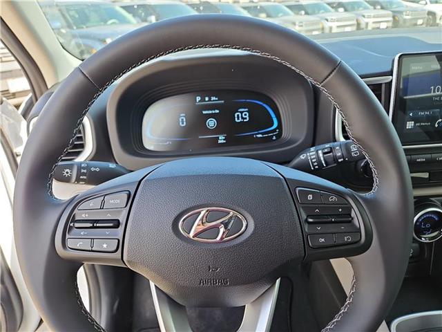 new 2025 Hyundai Venue car