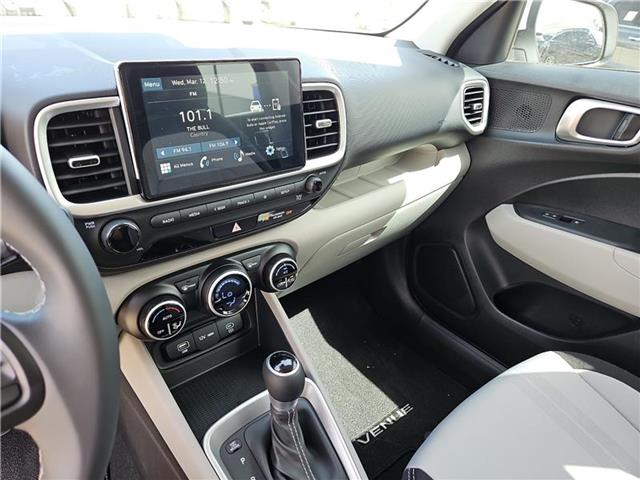 new 2025 Hyundai Venue car