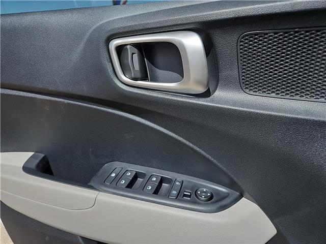 new 2025 Hyundai Venue car