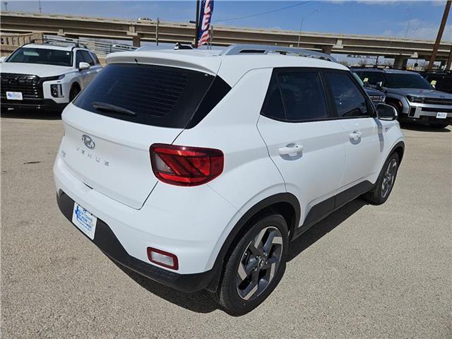 new 2025 Hyundai Venue car