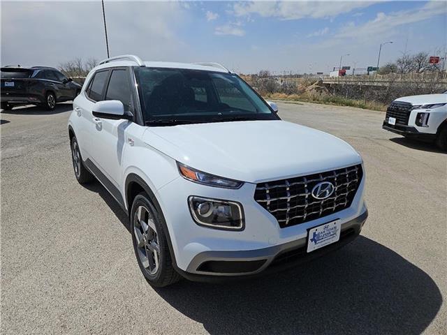new 2025 Hyundai Venue car