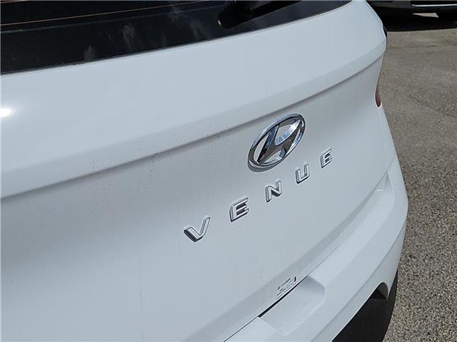 new 2025 Hyundai Venue car