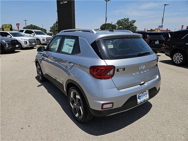 new 2025 Hyundai Venue car
