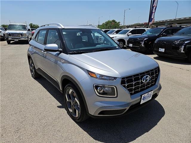new 2025 Hyundai Venue car
