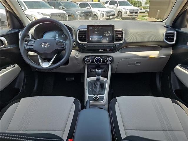 new 2025 Hyundai Venue car