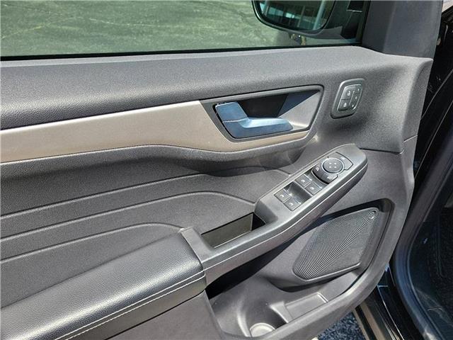 used 2022 Ford Escape car, priced at $29,125
