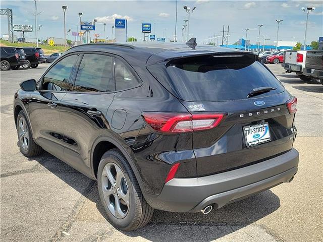 new 2025 Ford Escape car, priced at $38,065