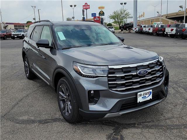 new 2025 Ford Explorer car, priced at $52,690