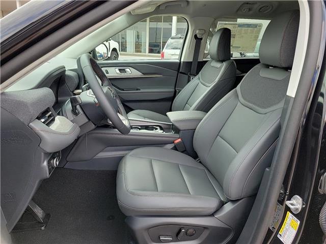 new 2025 Ford Explorer car, priced at $50,795