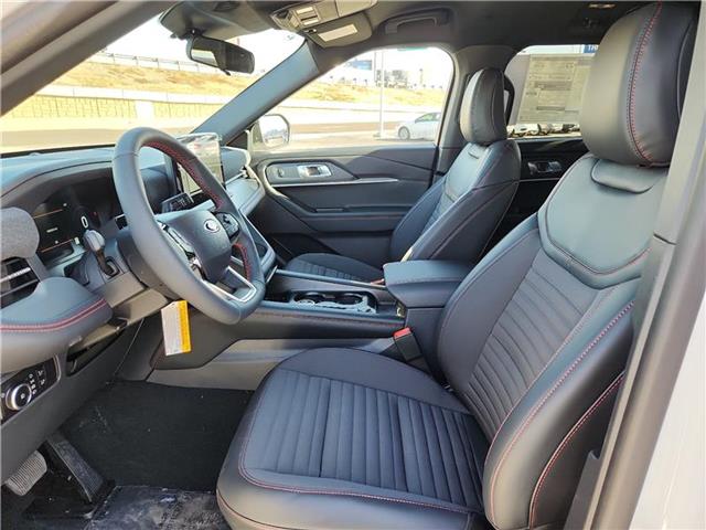 new 2025 Ford Explorer car
