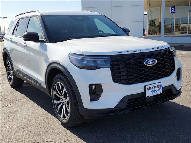 new 2025 Ford Explorer car