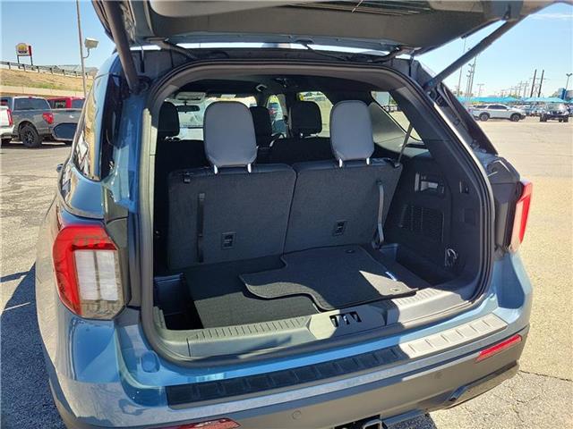 new 2025 Ford Explorer car, priced at $51,295