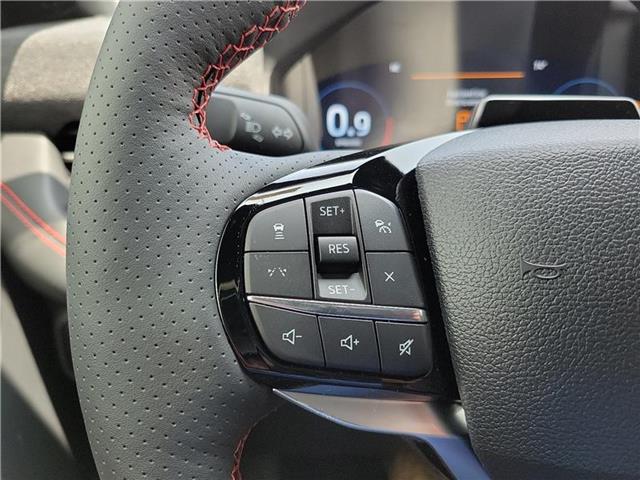 new 2025 Ford Explorer car, priced at $54,850