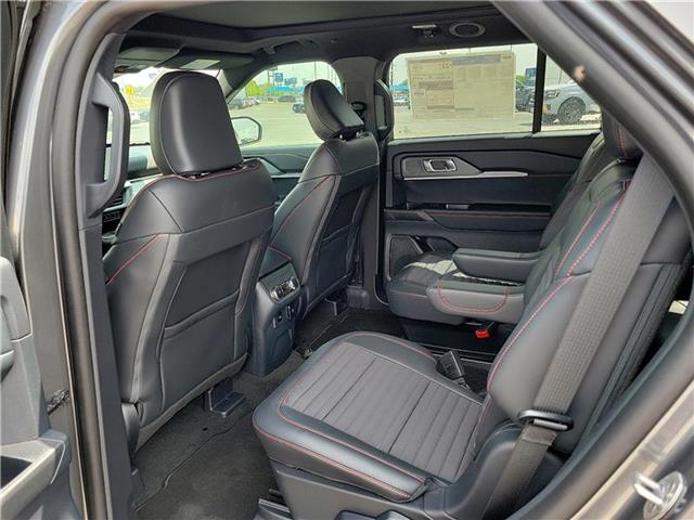 new 2025 Ford Explorer car
