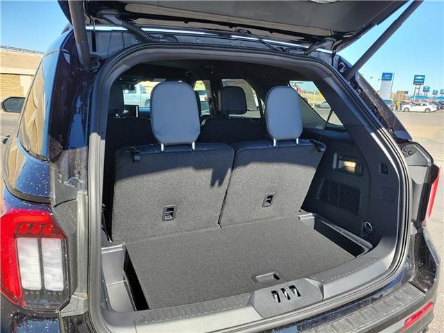 new 2025 Ford Explorer car, priced at $60,445