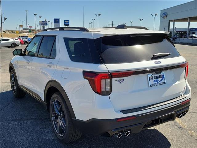 new 2025 Ford Explorer car, priced at $64,235
