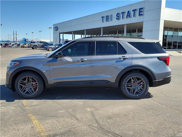 new 2025 Ford Explorer car, priced at $60,445