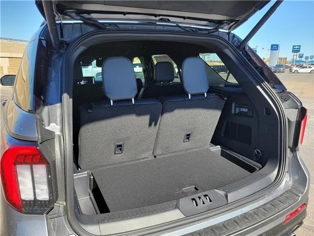 new 2025 Ford Explorer car, priced at $60,445